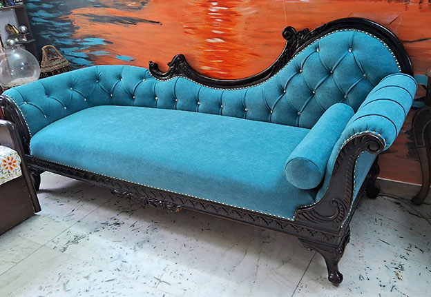 Modern Sofa Upholstery